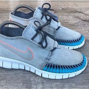 Nike men N7 Free Forward Moc Athletic Shoes Gray 623998-100 Low Top Size 7.5
